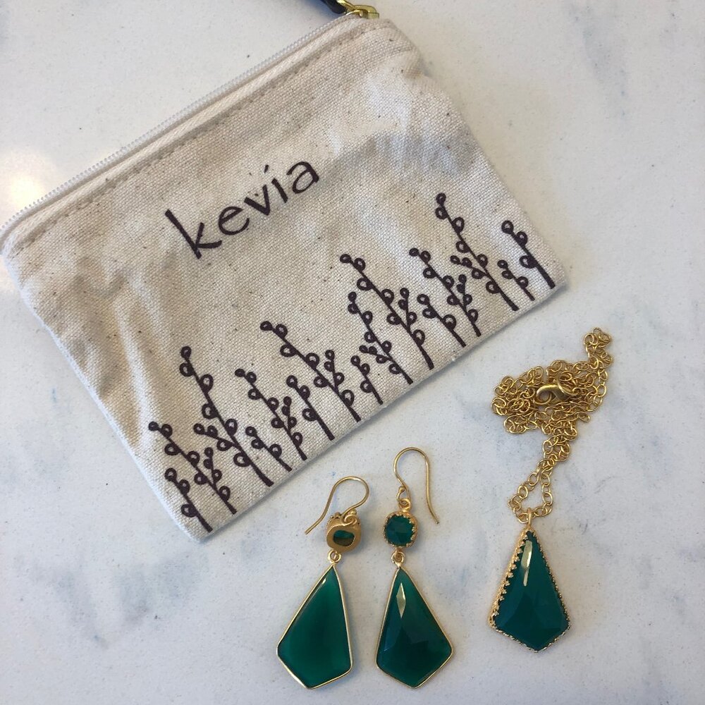Kevia Emerald necklace and earrings set